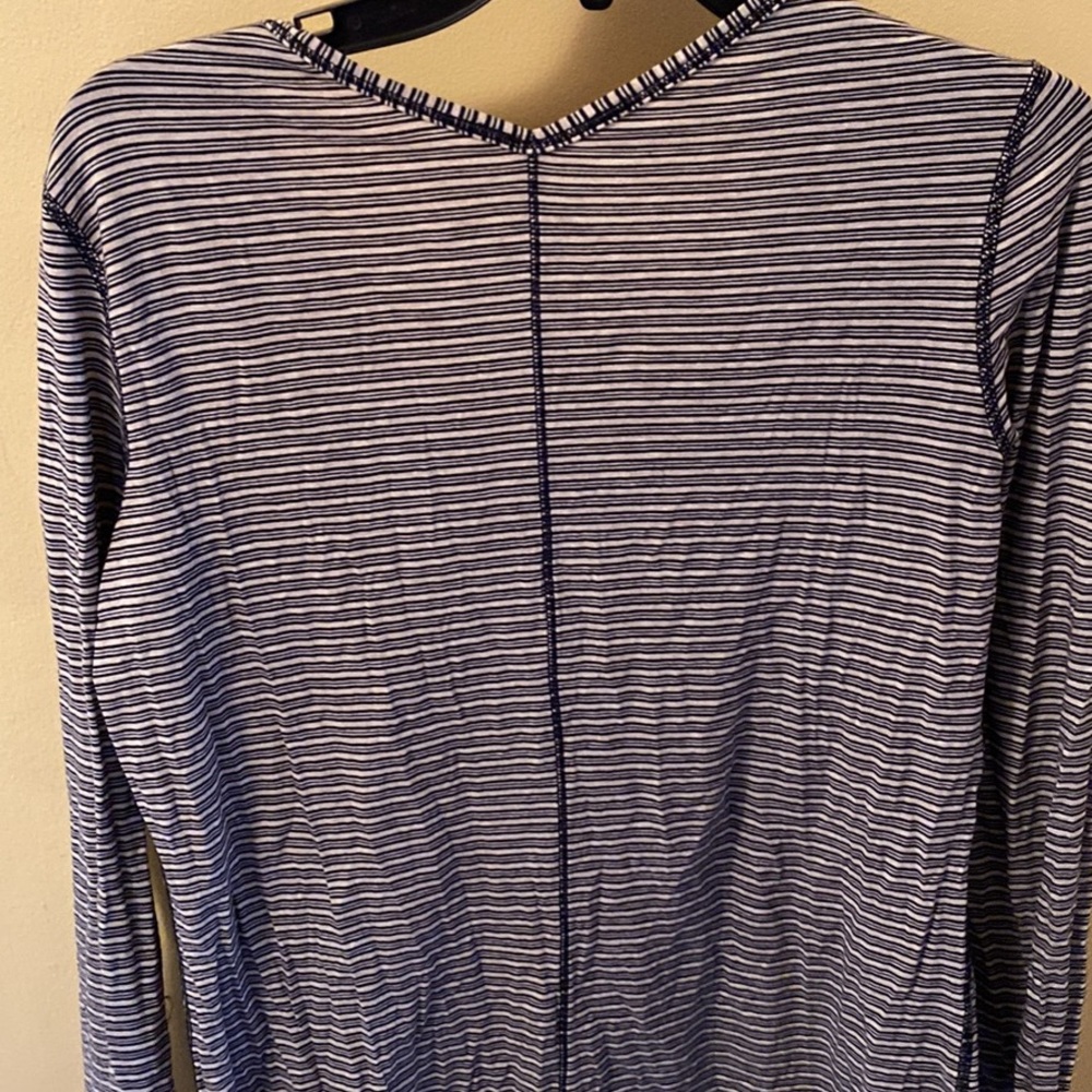 Long sleeve Lululemon Shirt